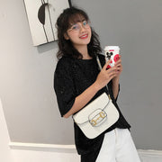 Cross-body tofu saddle bag