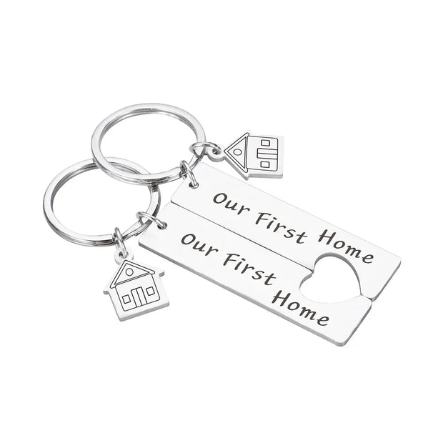 Customized Couples Keychain Boyfriend Girlfriend Keyring Husband Anniversary Valentine Day Gift Pinky Promise Women Men KeyChain